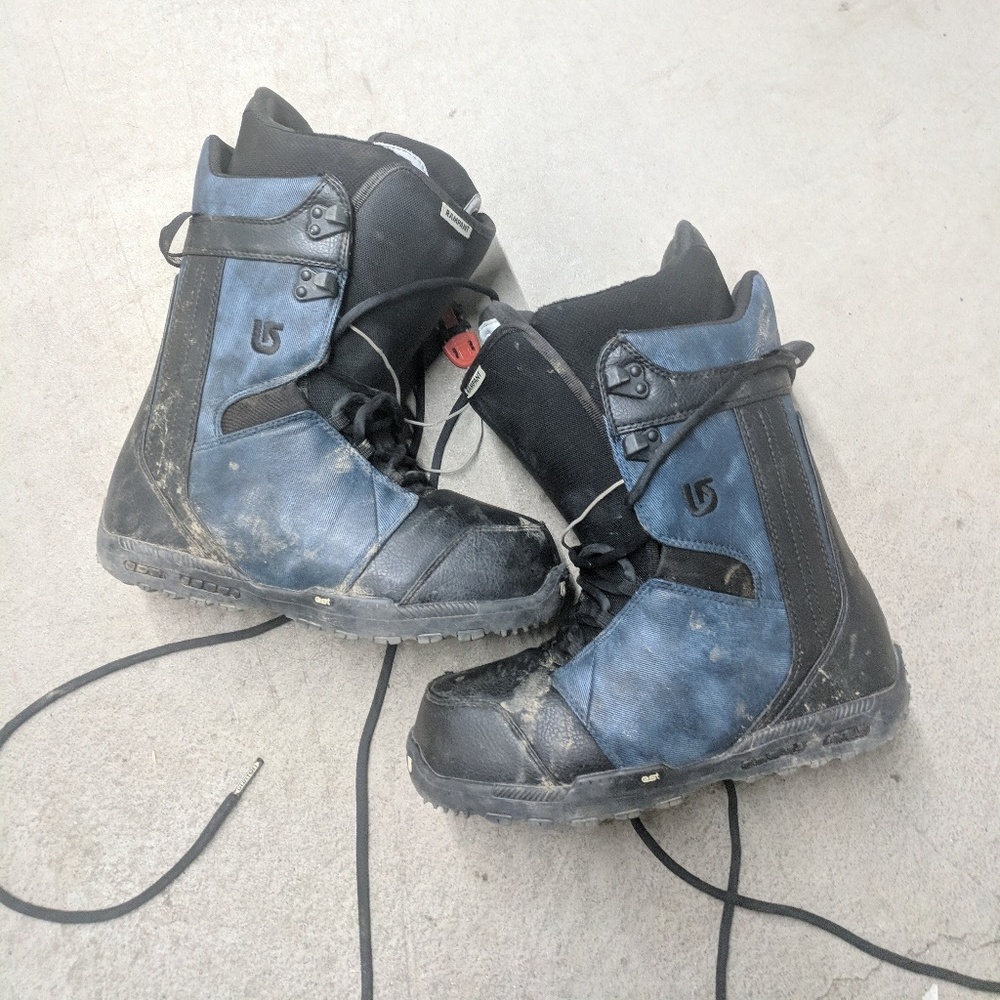 Burton rampant sz 10